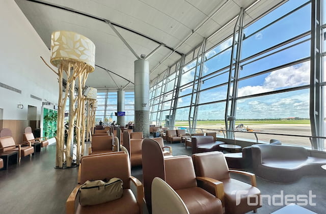 Lounge Internasional Bandara Tan Son Nhat